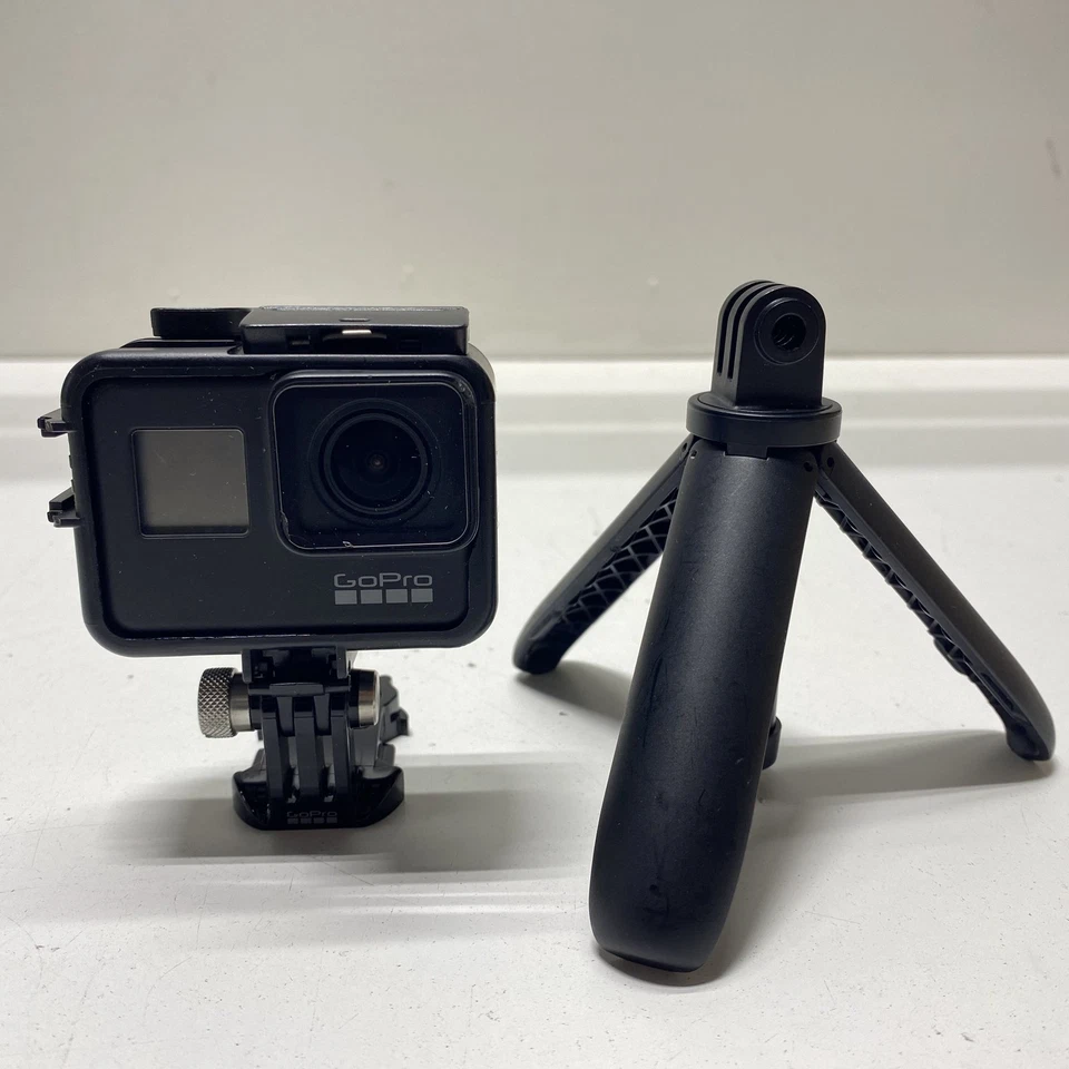 GoPro HERO7 Black Action Camera (See Description) - Image 1 of 4