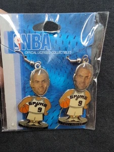 Vintage NBA Sammlerstücke Ohrringe San Antonio Spurs #9 Tony Parker Neu - Bild 1 von 2