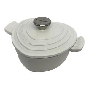 LE CREUSET Heart Shaped Chiffon White Cast Iron Cocotte Casserole Pot 19cm - Picture 1 of 9