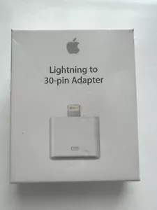 Genuine Apple Lightning to 30-pin Adapter MD823ZM/A OEM Apple Retail Packaging - Picture 1 of 6