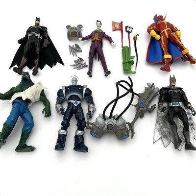 Figuras de Batman Killer Croc Quick Fire Joker Tornado Rojo Cañón de Hielo Cocodrilo Congelado Foto 1 de 4