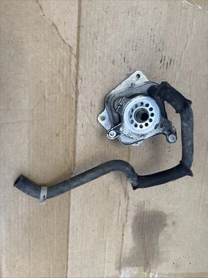 ОХЛАДИТЕЛЬ МАСЛА ДВИГАТЕЛЯ TOYOTA TUNDRA 22-25 3,4 Л 15710-F4010 OEM AL79 - Изображение 1 из 4