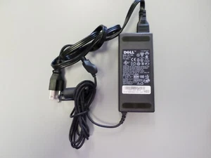Alimentatore adattatore CA Dell modello ADP-70EB, cavo alimentazione incluso P/N 9364U - Foto 1 di 4
