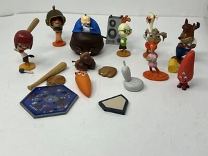 Disney Pollo Piccolo Lotto Di Figure Giocattolo Pvc Plastica Cake Toppers Baseball - Foto 1 di 6