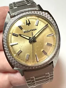 ACCUTRON 214 Vintage Asymmetric Steel Watch + Bracelet Circa 1967 RUNNING Wow! - Picture 1 of 14