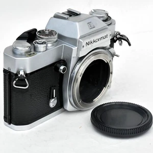 Nikkormat EL Silver 35mm Film SLR Camera Exc++++ Tested See Test Images - Afbeelding 1 van 21