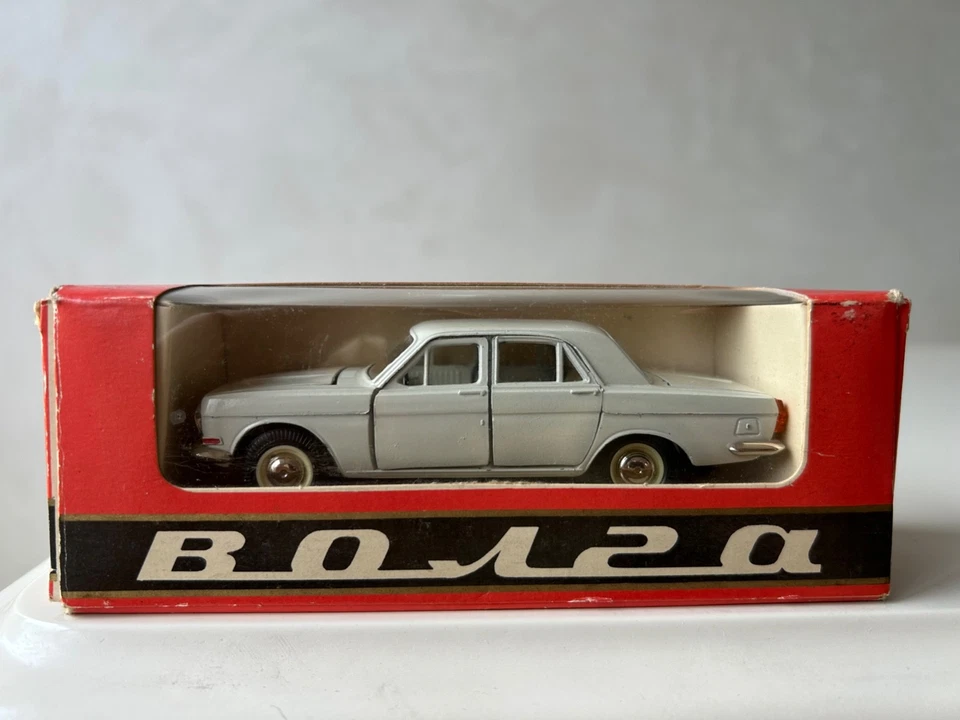 Volga Gaz 24 A14 1970 URSS 1:43 Foto 1 de 4