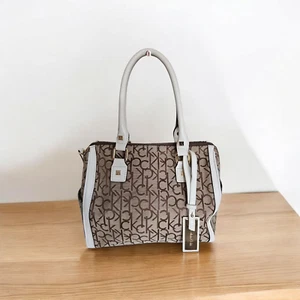Borsa a mano Calvin Klein donna marrone panna firma logo borsetta CK impreziosita - Foto 1 di 14
