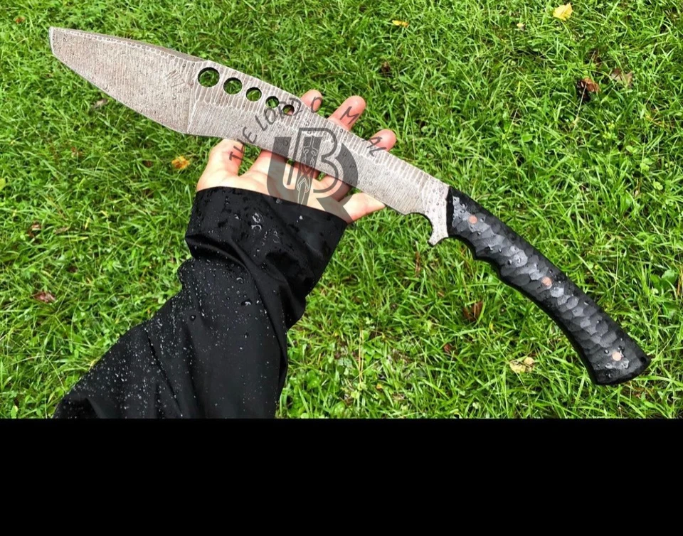 MACHETE DE CAZA UBR PERSONALIZADO HECHO A MANO DE ACERO AL CARBONO CON MANGO MICARTA  Foto 1 de 1