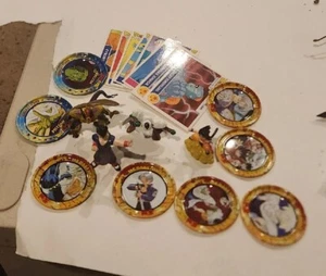 DBZ Dragonball Z Funimation 2000-2001 Irwin lot of 8 Medallions and Figurines - Picture 1 of 11