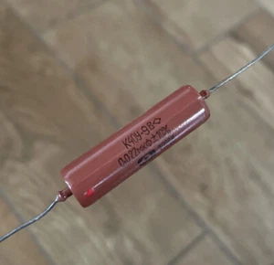 0.022uF PAPER IN OIL PIO GUITAR TONE CAPACITOR K40y-9 Red Russian .022 - Picture 1 of 2