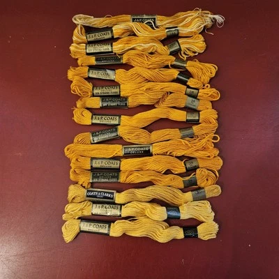 J&P COATS EMBROIDERY FLOSS ORANGE 11 & DARK ORANGE 38  Lot Of 15 Skiens Vintage - Image 1 of 4