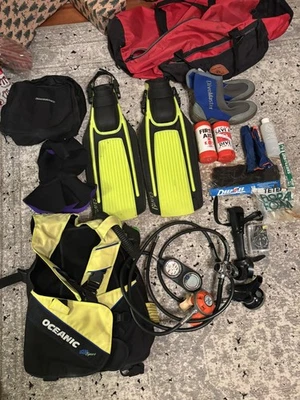 Equipo de buceo vintage Oceanic, Sherwood, Brut, cuchillas - grande  Foto 1 de 4