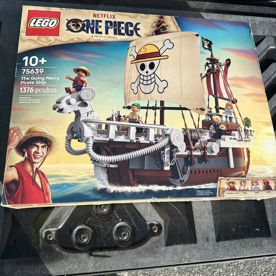 LEGO One Piece The Going Merry Pirate Ship 75639 Building Kit (1376 Pieces) 10+ - Image 1 of 1