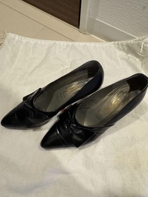 Women 6.5US Yves Saint Laurent Black Leather High Heels Classic Paris Design LTD - Image 1 of 4