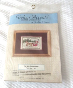 Kit de paseo en trineo punto de cruz con detalles de terciopelo contados NOS - Imagen 1 de 2