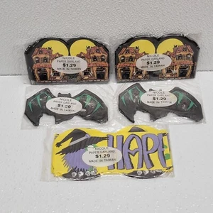 Lot Of 5 Vintage Halloween Nicole Paper Garland Witches Bats Haunted House - Picture 1 of 14