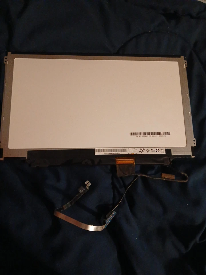 Samsung Chromebook 11.6" Au Optroniics Laptop Screen Model No. B116XW03. 1 - Image 1 of 2