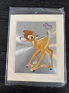 Walt Disney “Bambi” 8”x10” Foil Art Stampa con Tappetino, #8054, Nuovo - Sigillato - Foto 1 di 4