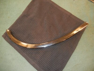 Volvo P1800 1965 derecha 1/4 ventana moldura inferior D Foto 1 de 2