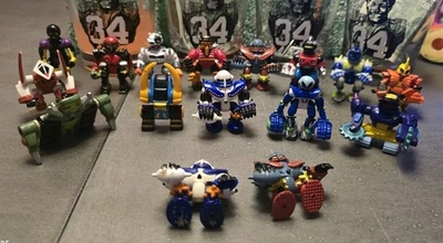 Galoob Micro Machines Z Bots 散装 16 件装 - 冷二手迷你 PVC 公仔  — 第 1/4 张图片