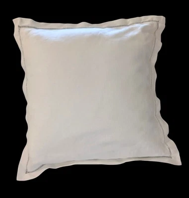 Almohada grande Ralph Lauren blanca 100 % lino 20x20 plumas de relleno Foto 1 de 4
