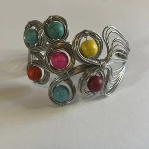 Women’s Cuff Bracelet Large Silver Tone Wired Multi Color Beaded Boho Open - Picture 1 of 7