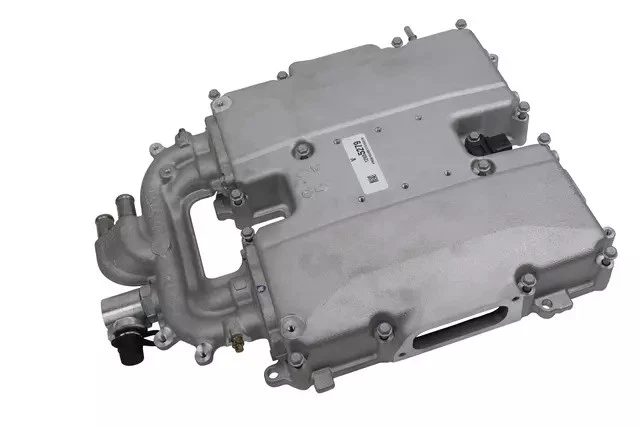 Genuine GM Intercooler Cover 12655279 Foto 1 de 4