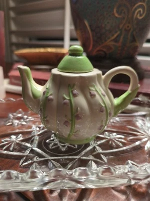 WMG 2007 miniatura pintada a mano cerámica floral casa de campo tetera 4 x 3,5" Foto 1 de 4