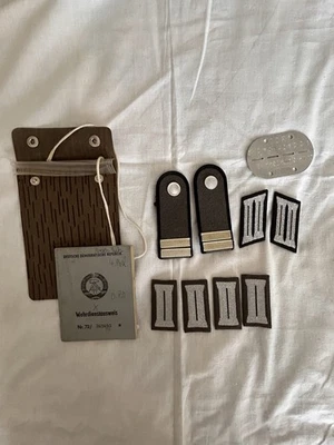 East German Army Soldiers Insignia ￼ - Image 1 of 2