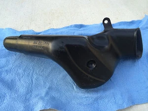 Hayabusa Right Ram Air Tube 99 - 07 OEM - Picture 1 of 1