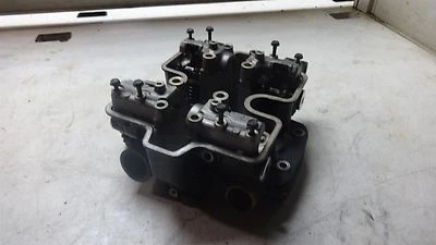 84 HONDA V45 SABRE MAGNA VF750 HM393B. ENGINE REAR CYLINDER HEAD - Image 1 of 4