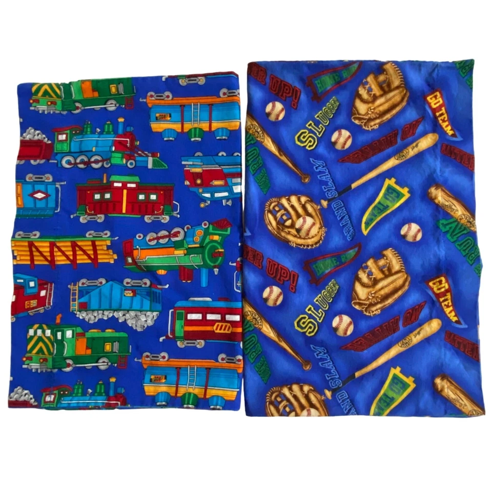 Lote de 2 fundas de almohada de novedad hechas a mano para niños trenes azules de béisbol no coincidentes Foto 1 de 4