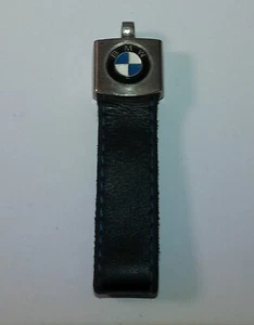‼ OEM LUXURY CARS BMW KEYCHAIN ‼ - Picture 1 of 3