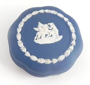 Vintage Wedgewood Dark Blue Jasperware Trinket Box Jar Dresser - Picture 1 of 7