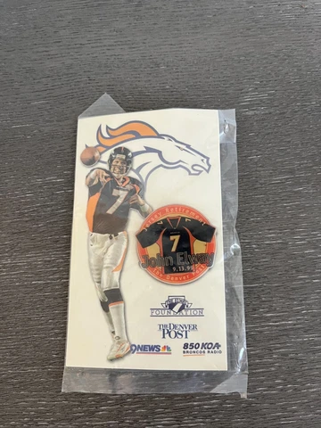 1999 John Elway # 7 Jersey Retirement Pin Denver Broncos Denver Post SGA Cover