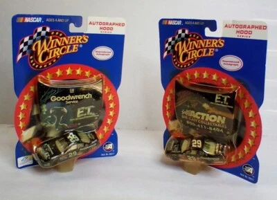 2002 Winners Circle 1/64th Kevin Harvick #29 Extra Terrestrial cars - lot of 2 - Image 1 of 4