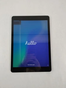Apple iPad 9th Gen A2602 64 GB iOS 18.4.1 Space Gray (WiFi Only) For Parts - Afbeelding 1 van 6