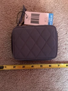 Estuche organizador de píldoras de viaje Vera Bradley gris carbono nuevo con etiquetas unisex - Imagen 1 de 3