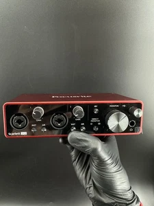 Interfaz de audio USB Focusrite Scarlett 2i2 Studio 3ª generación - Probada - Imagen 1 de 13