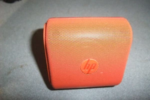 HP Mini Roar Bluetooth Speaker White G1K47AA#ABL Portable Wireless Music - Picture 1 of 2