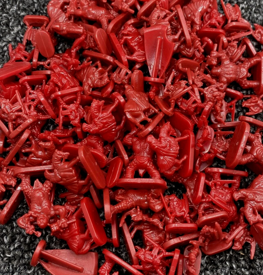 RISK Señor de los Anillos Juego de Mesa Repuesto 140 Piezas Rojo Foto 1 de 4