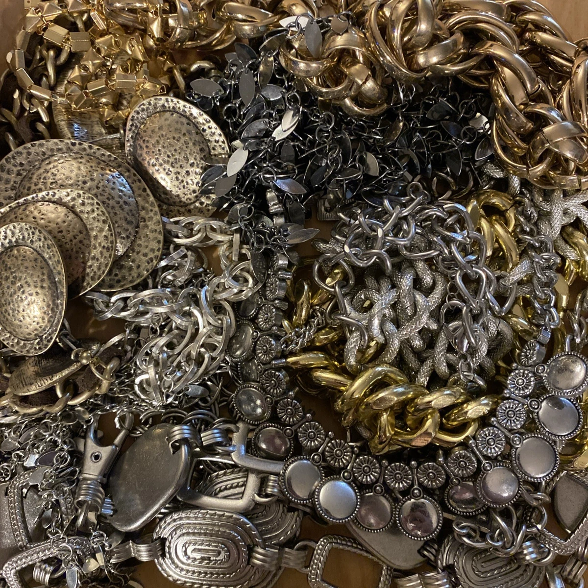 Antique Bronze Pearl Nest Charm - 20mm Jewelry Making Findings CT2706