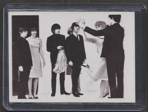 1964 Topps Beatles Movie Hard Day's Night Trading Card #9 - Picture 1 of 2