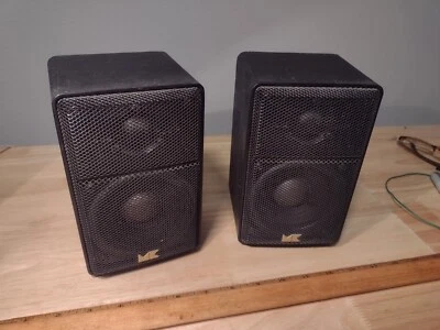 Par De Colección De Miller & Kreisel M&K S-7B Profesionalmente Espumado, Bonito Foto 1 de 4