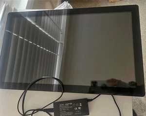 Peloton Screen FCC ID 2AA3N-QUARTZ - NOT BIKE+ - Very Good Condition -Read Descr - Picture 1 of 3
