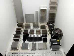 Lote de 28 disipadores térmicos de aluminio para computadora vintage variedad grande y pequeña 21 libras 10 oz - Imagen 1 de 19