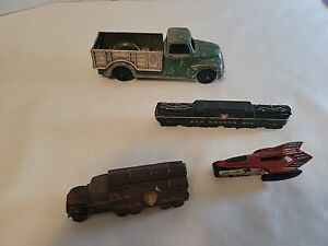 Hubley Stake Truck 452 Kiddie Toy 1953 Ford Distressed not Complete Bonus Items