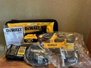 DeWALT DCS379P1 20V Max Brushless Mid-sized Band Saw Double Trigger Kit - Picture 1 of 4