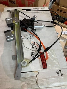 WINDOW REGULATOR FRONT LEFT N/S/F AUDI A3 3 DOOR 1996-2003 8P WITH MOTOR WR13 - Picture 1 of 4